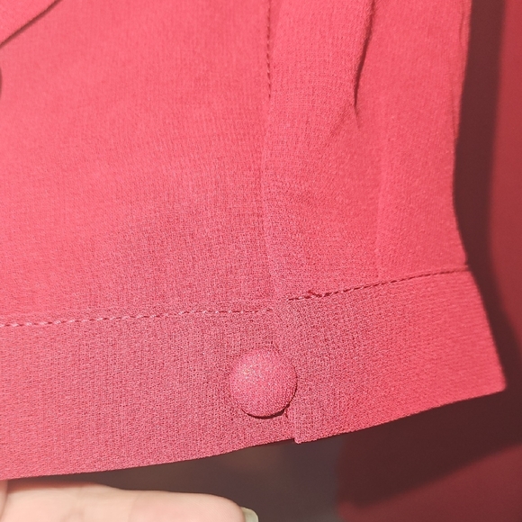 Soft Surroundings With Shear Button Sleeves Tunic - Rose Layering - Picture 10 of 11